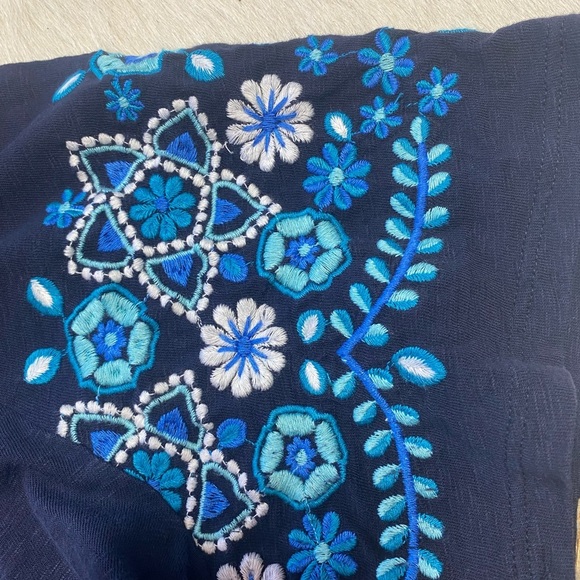 Talbots Women's Navy Blue Boho Floral Embroidered Peasant Shirt - Picture 5 of 6